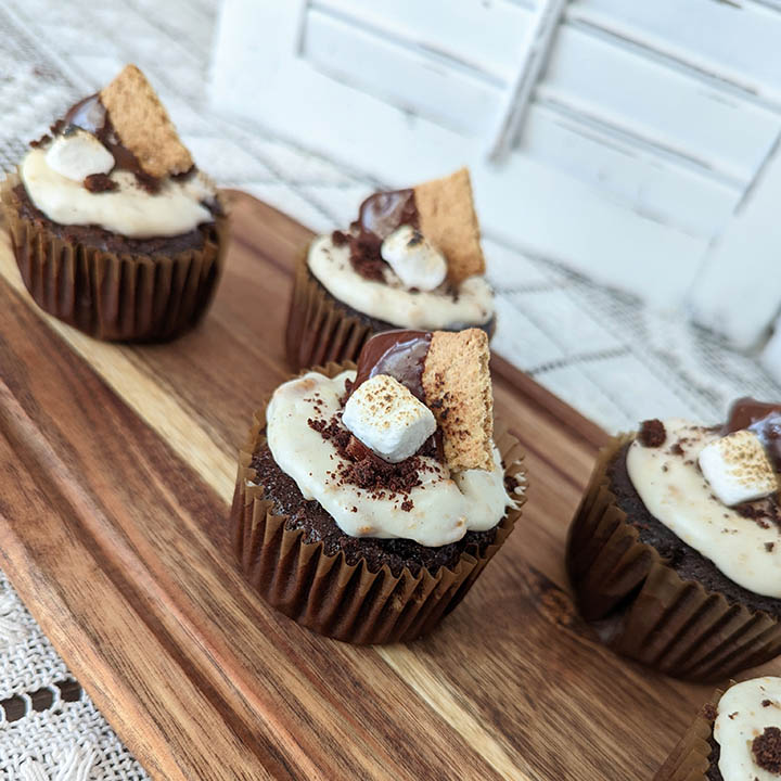 S'mores Cupcakes by Lillie's Sweet Shop McMinnville Oregon